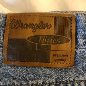 Vintage Wrangler Blues high waisted shorts